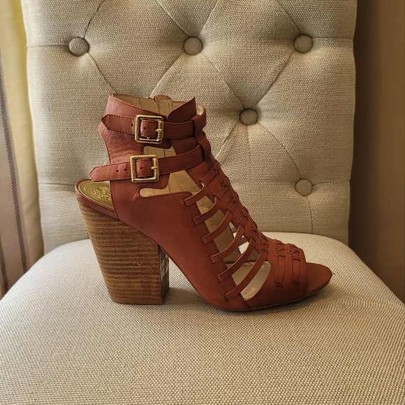 Vince Camuto Shoes - Vince Camuto Medow Sandal Booties. Size 10.
